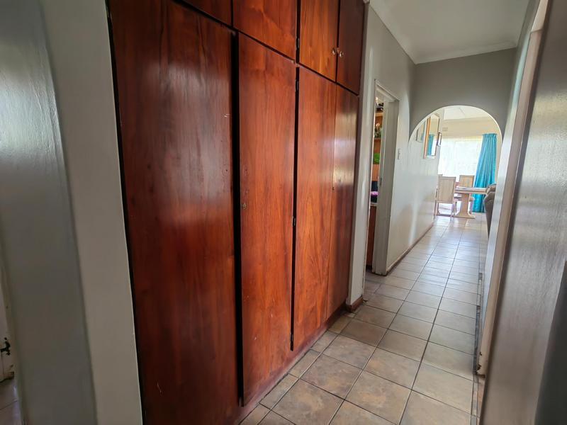 4 Bedroom Property for Sale in Montana Western Cape